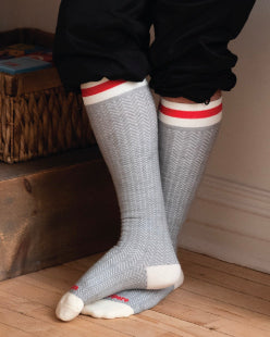 5 Reasons Owning a Pair of Merino Wool Socks Is a Must