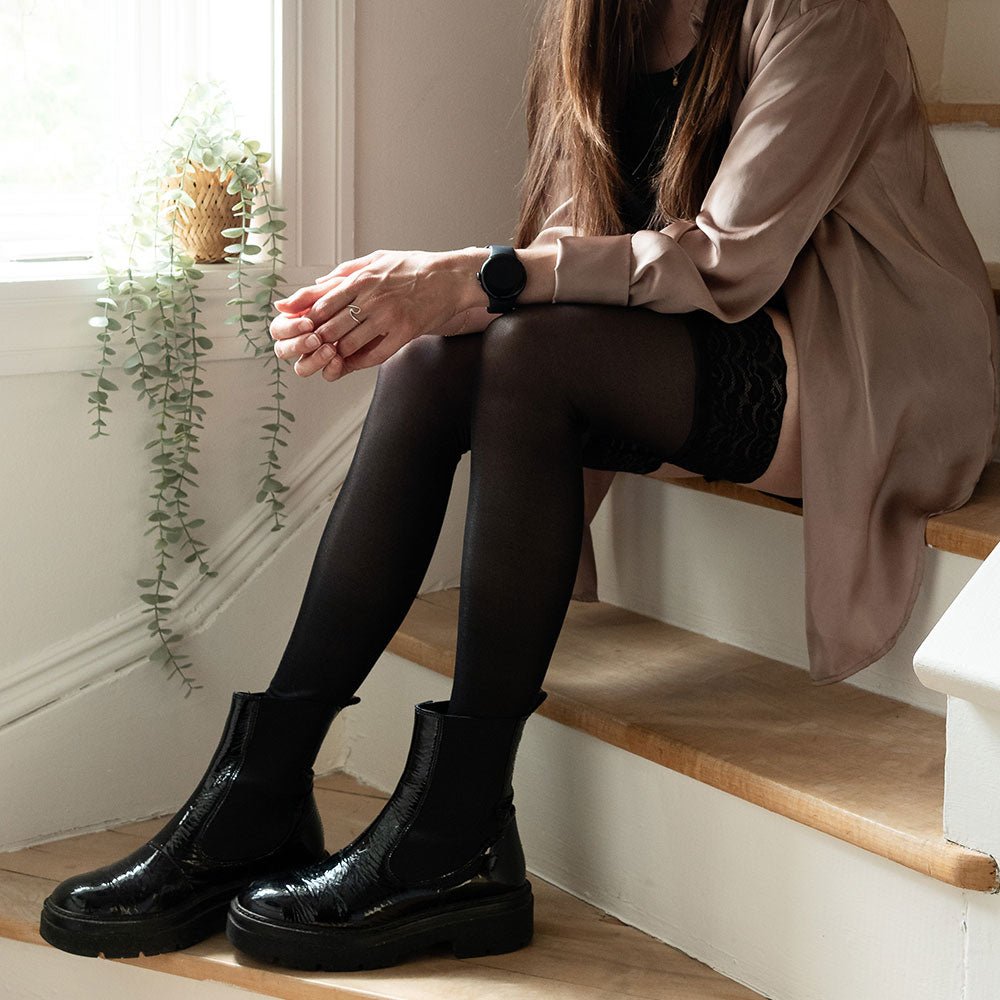 Supporo Thigh-high Compression Hose 20-25 mmHg for leg health and fashion.